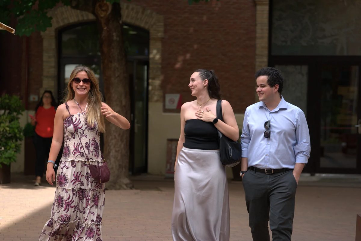 Alumnas y alumnos en el Campus Madrid-Princesa